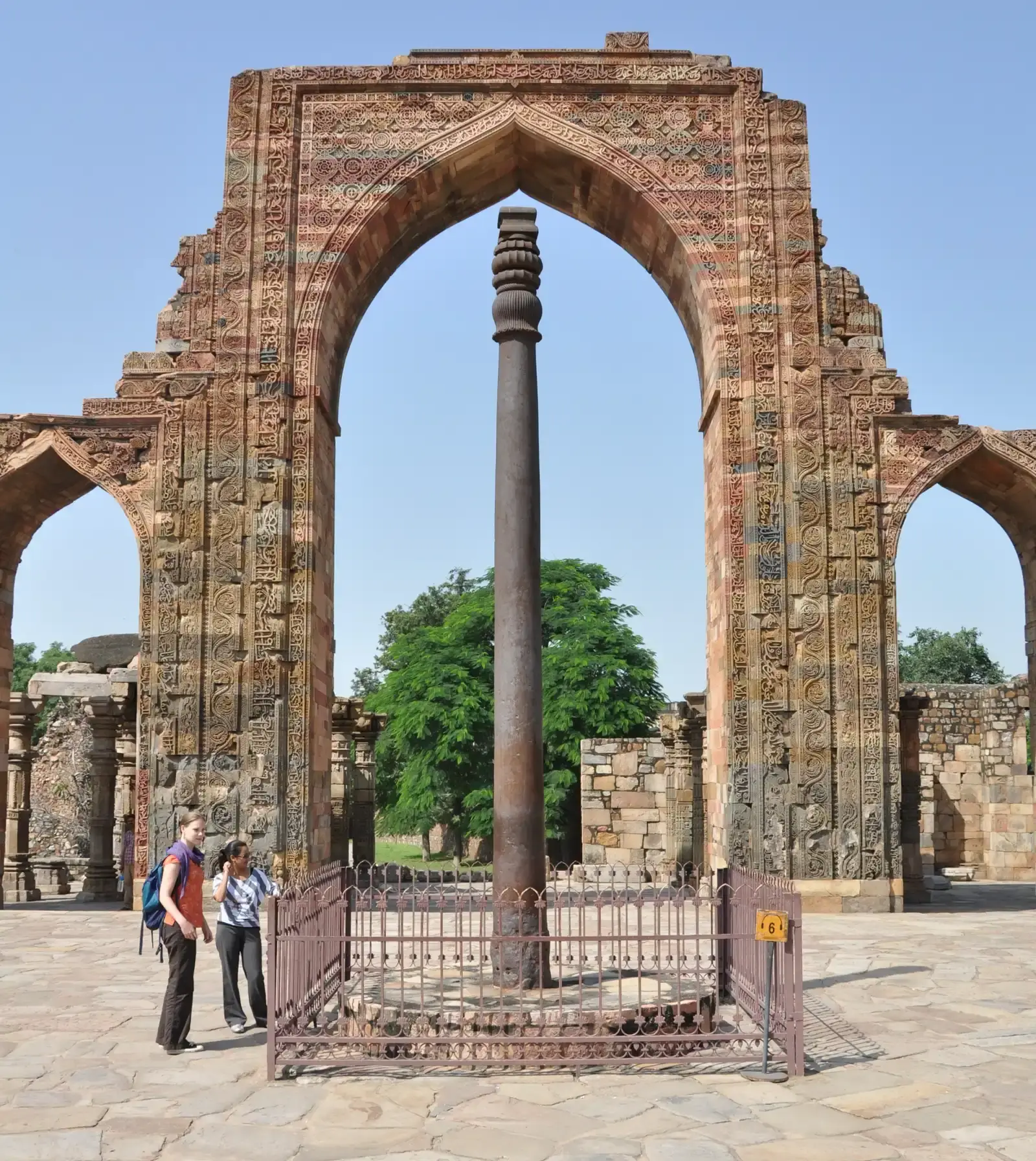 #12 - The Delhi Iron Pillar That Refuses to Rust (Image Credits: Wikimedia)