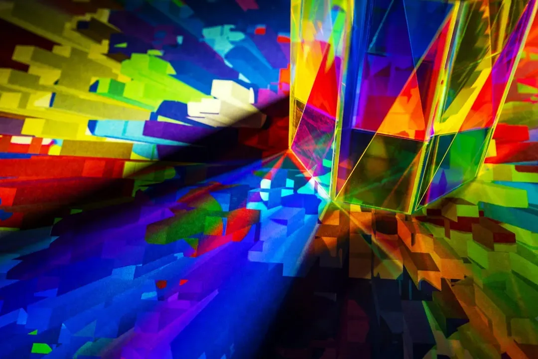 When Light Meets Matter: Reflection, Refraction, and Color (Image Credits: Unsplash)