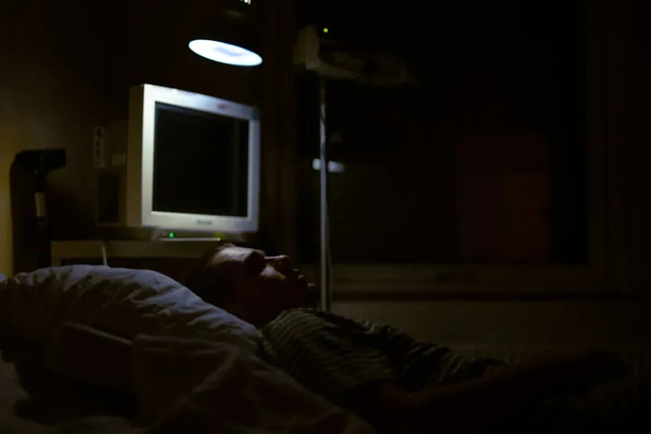 Oxygen Starvation, Disorganized Firing, and the Edge of Consciousness (Image Credits: Pexels)