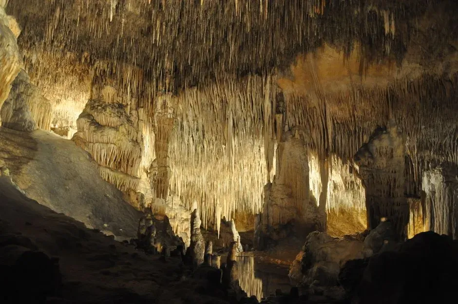 A World Beneath Worlds: How Deep Caves Really Get (Image Credits: Pexels)