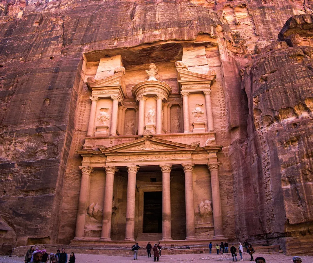 5. The Nabataeans: Desert Traders Behind Petra’s Facade (Image Credits: Unsplash)