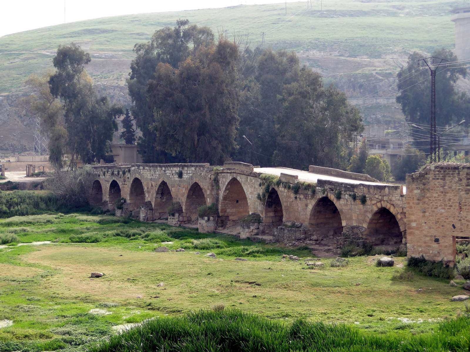 Roman Bridge Construction (Image Credits: Wikimedia)