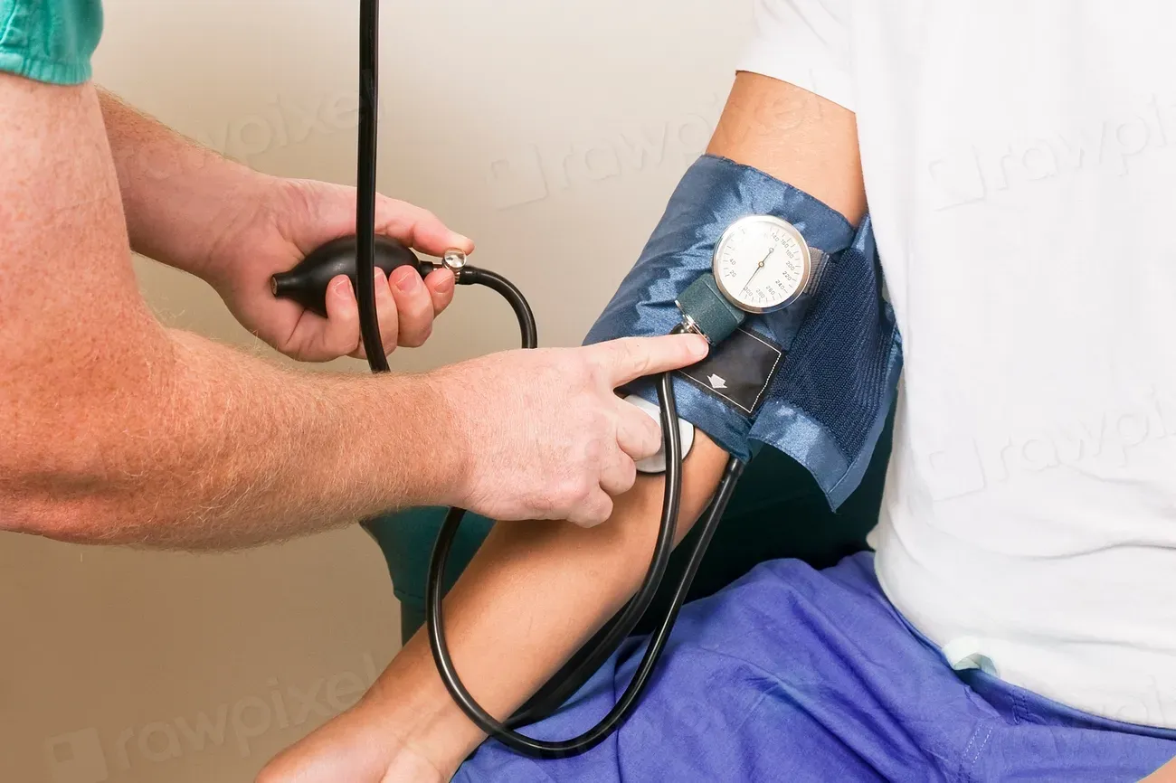 Stiff Arteries And High Blood Pressure: A Constant Tug-Of-War (Image Credits: Rawpixel)