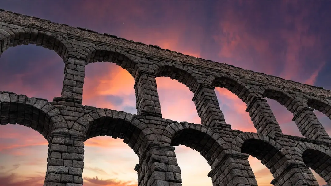 5. Roman Aqueducts: Gravity Systems That Refuse to Die (Image Credits: Unsplash)
