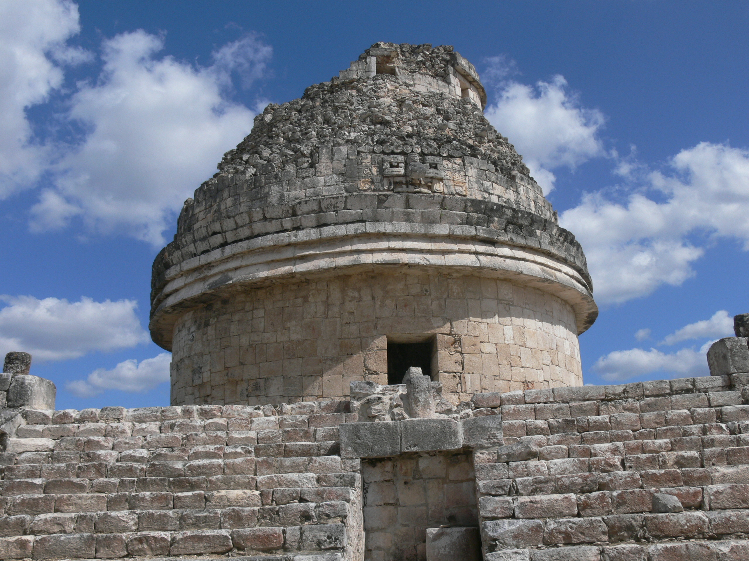 El Caracol, Chichén Itzá, Mexico (Image Credits: Wikimedia)