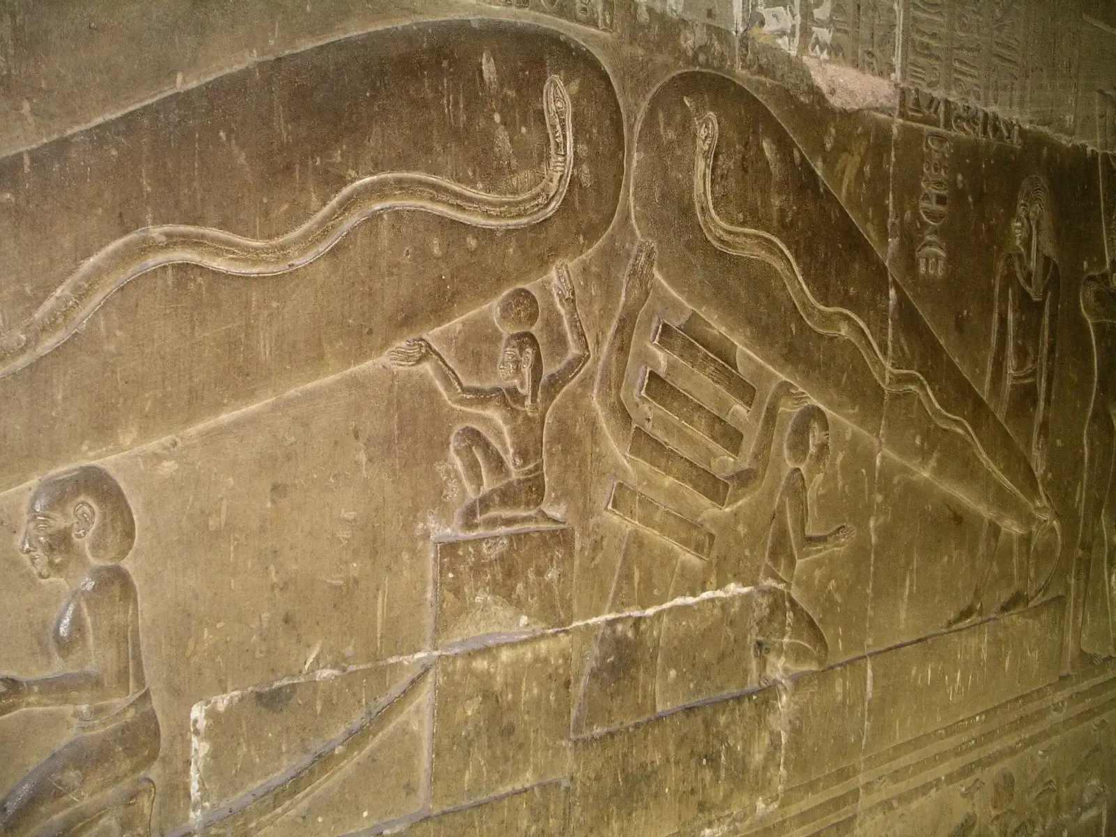 Dendera “Light” Reliefs: Symbol or Technology on Temple Walls? (Image Credits: Wikimedia)