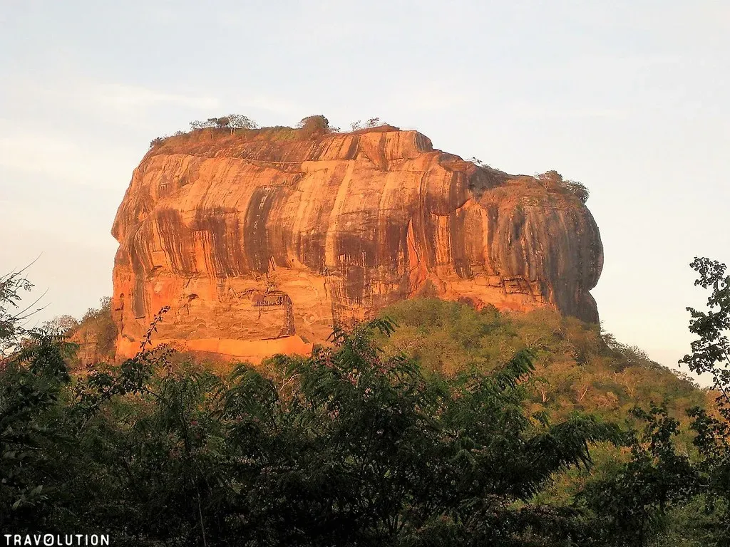 #17 - The Rock Fortress Built 200 Meters in the Sky (World of Travolution360, Flickr, CC BY-SA 2.0)