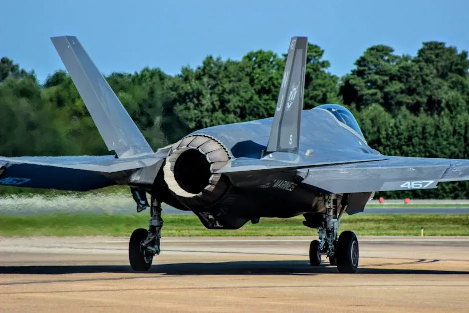 Feather Structure And Control Surfaces On Fighter Jets (Image Credits: Pexels)