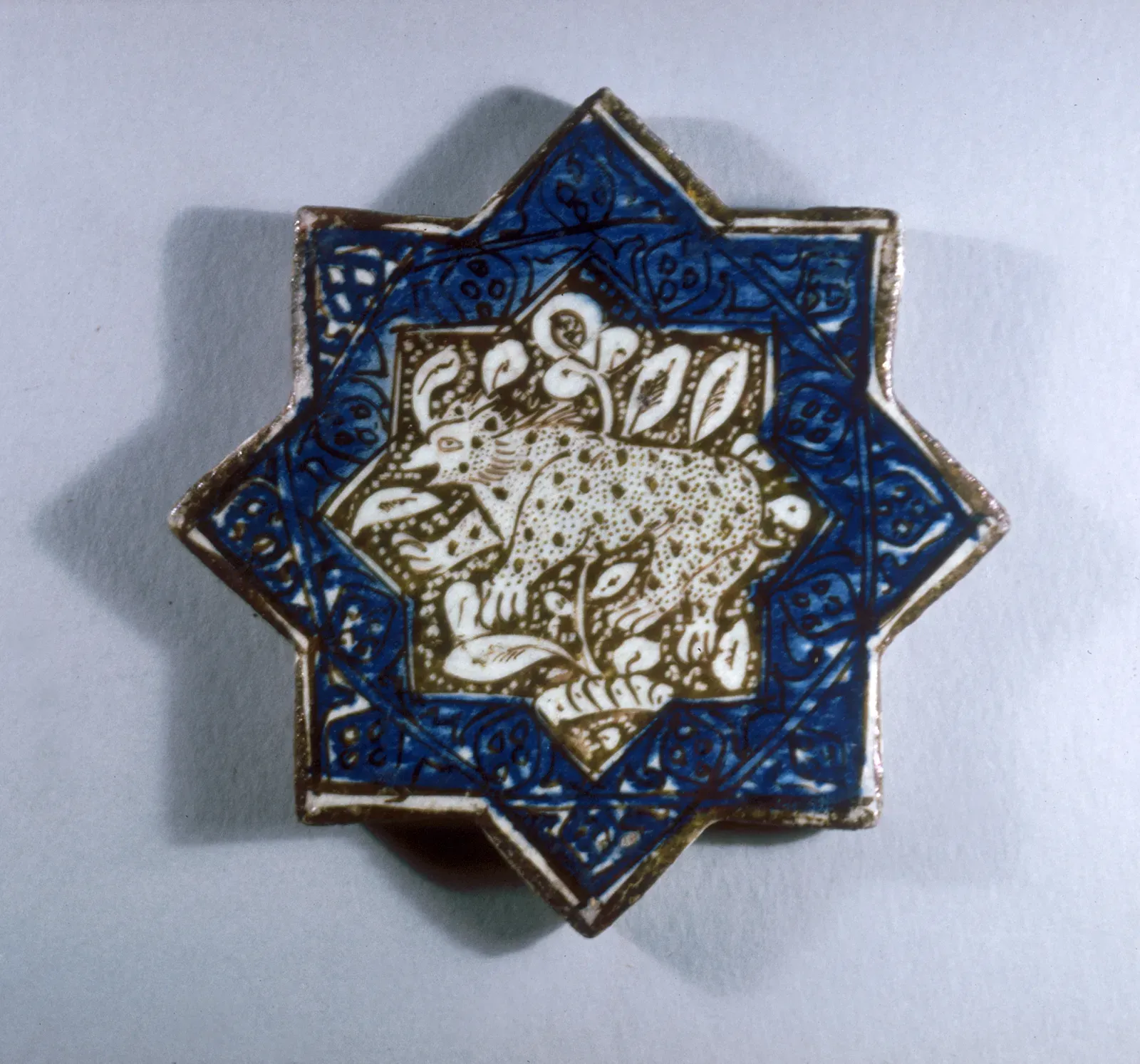 #5 - Islamic Lustreware Glazes With Textures That Run Too Hot (Walters Art Museum: Home page Info about artwork, Public domain)