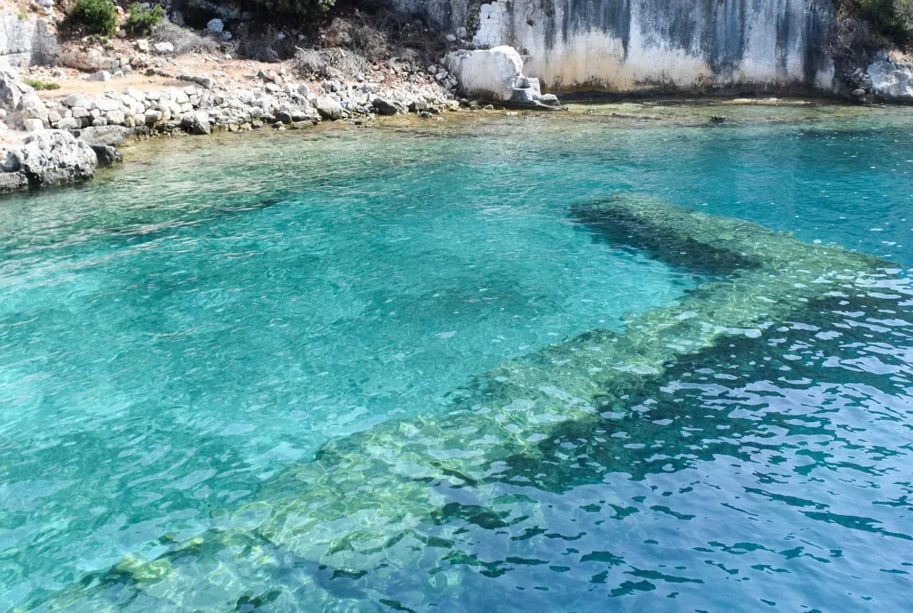 Ys – The Cathedral City Swallowed by the Sea (Image Credits: Pixabay)