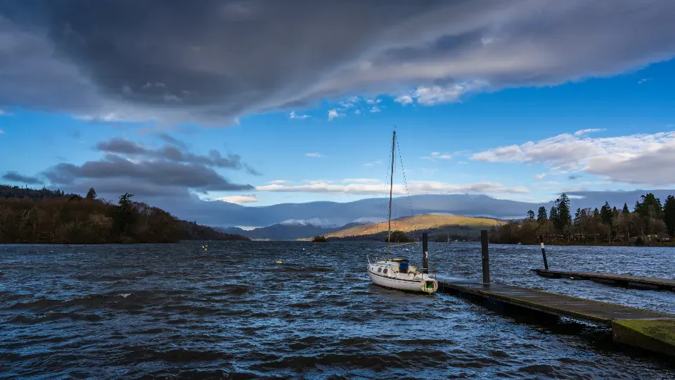 #6: Timber Foundations and Wooden Piers in Lakes and Estuaries (Image Credits: Stocksnap)