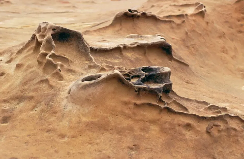 Could Life Have Emerged in Mars’s Ancient Seas? (Image Credits: Unsplash)