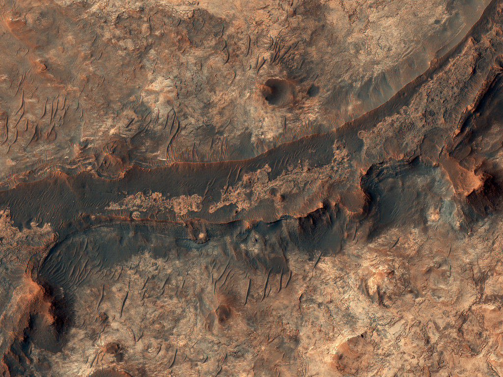 Inverted Channels: When Riverbeds Become Ridges (Image Credits: Flickr)