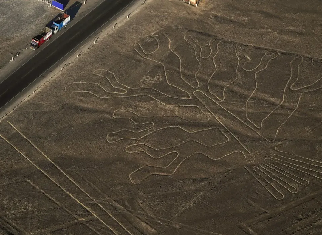 Nazca Lines, Peru: Geoglyphs Between Earth and Sky (Image Credits: Unsplash)