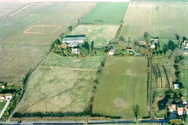 #1 - The Science Behind the Vanishing Rain and the Secrets It Uncovers (Geograph Britain and Ireland, CC BY-SA 2.0)