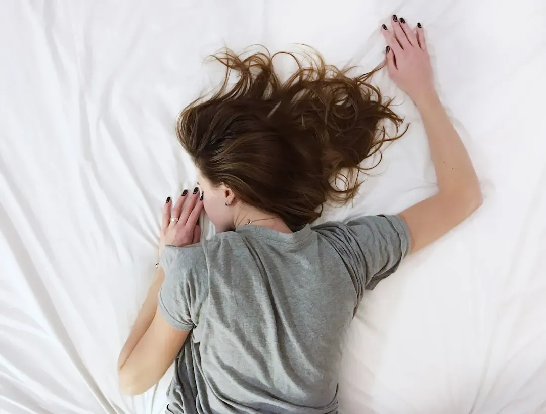 Sleep: The Nightly Repair Shop Most People Underestimate (Image Credits: Unsplash)