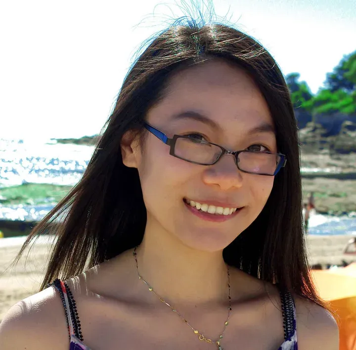 Set Point Theory: Are You Stuck at One Level of Happiness? (By Evawen, CC BY-SA 3.0)