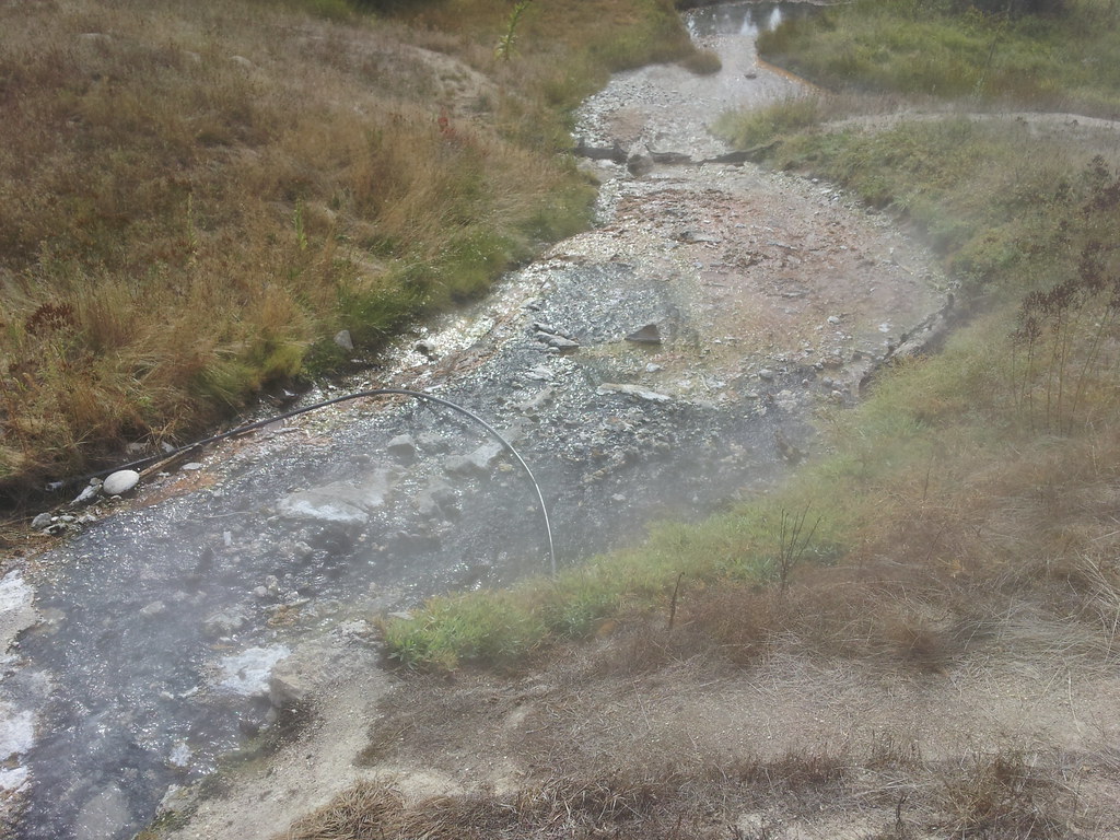 Burgdorf Hot Springs, Idaho - Idaho Batholith Fault Systems (Image Credits: Flickr)