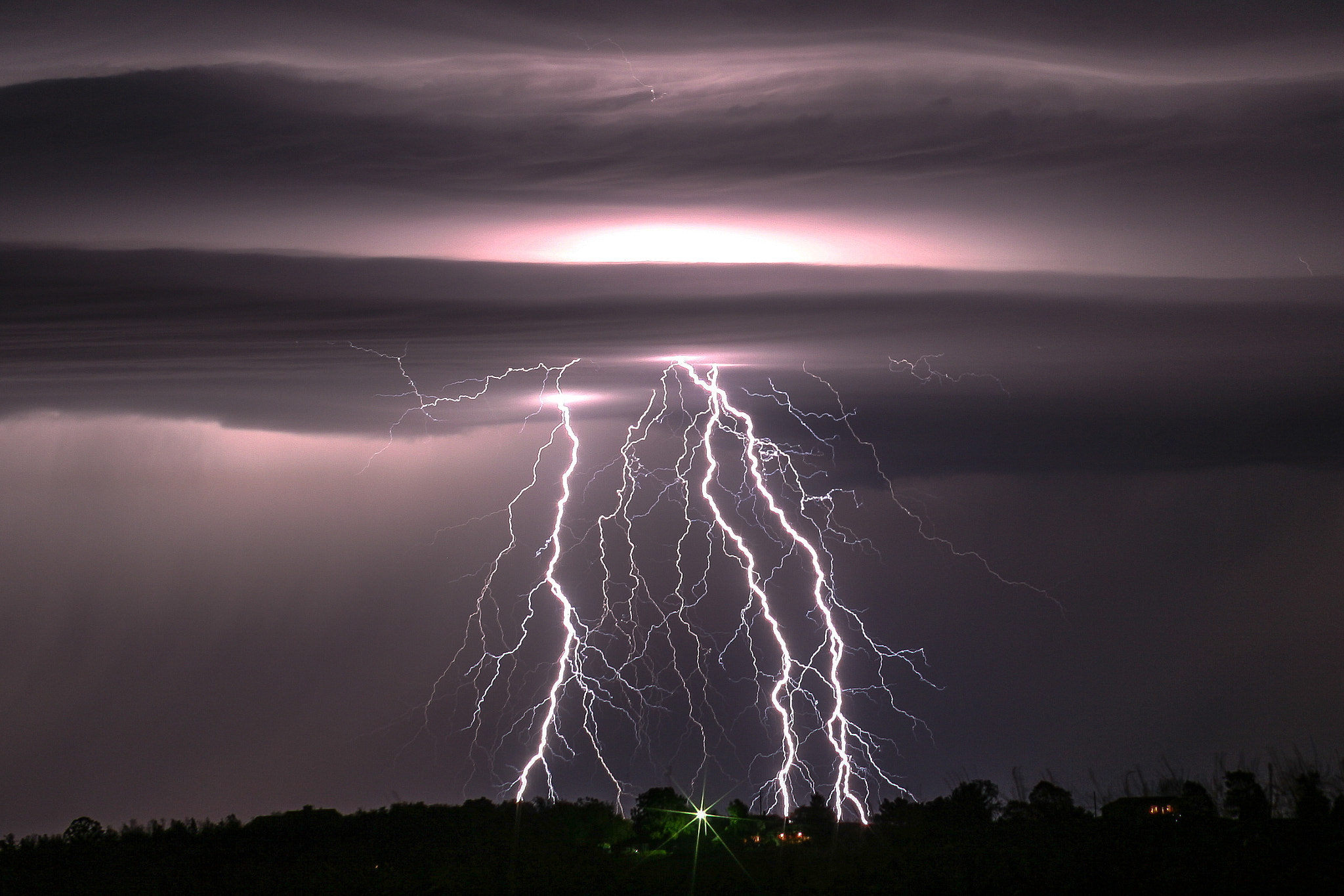 The Storm-Seeker Profile (Image Credits: Wikimedia)