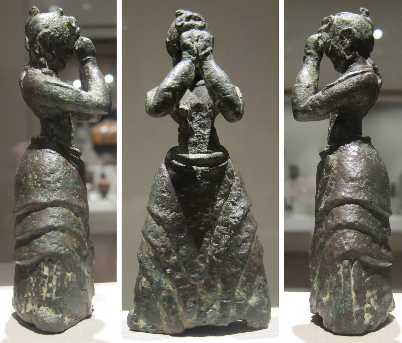 #19 - The Minoan Hollow Bronze Figurines With Hidden Cores (By Wmpearl, CC0)