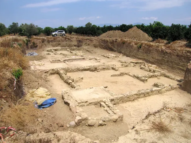 9. Helike, Greece: The City That Inspired the Atlantis Legend (Image Credits: Wikimedia)