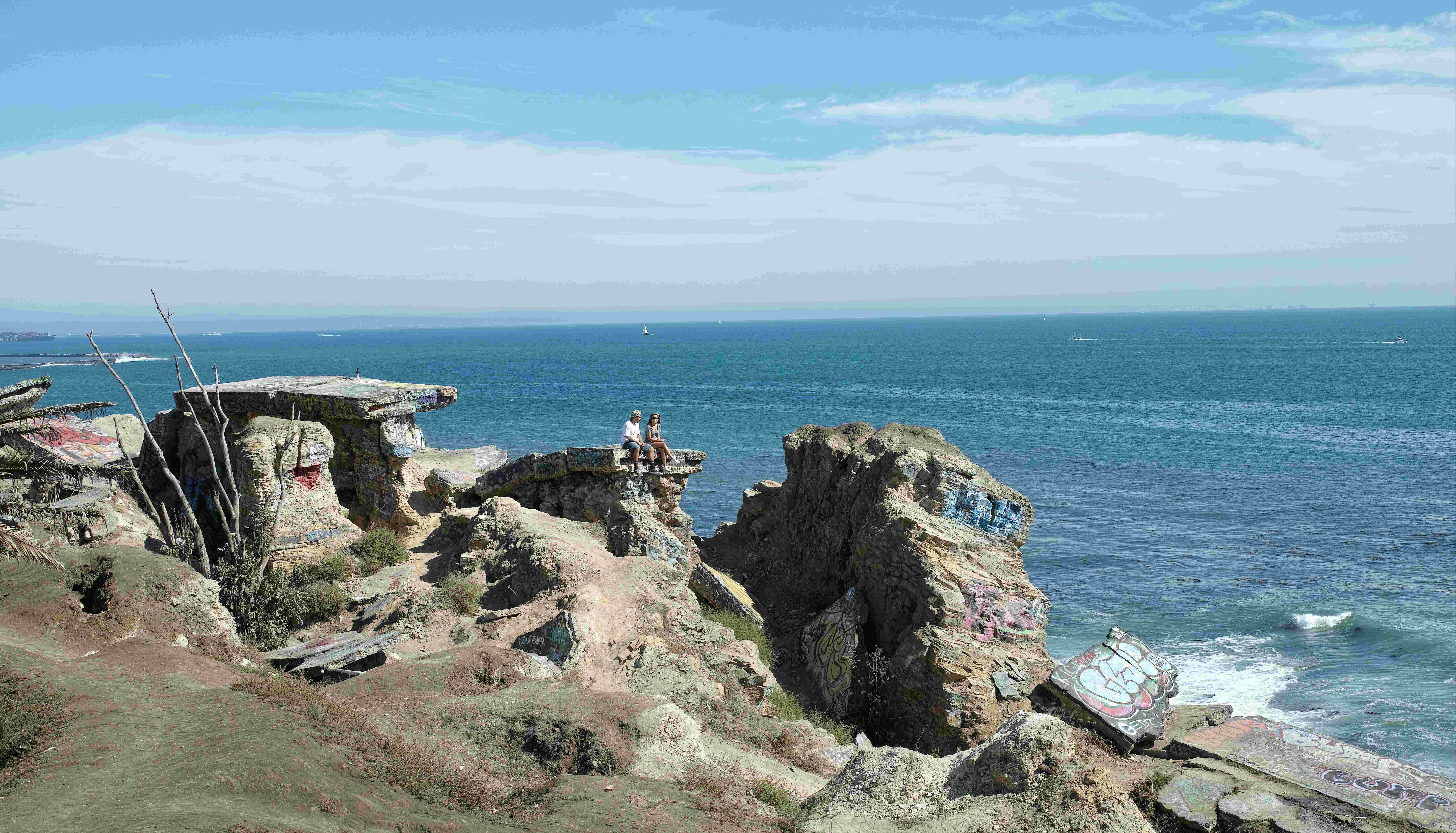 The Hidden Clues (Image Credits: Wikimedia)