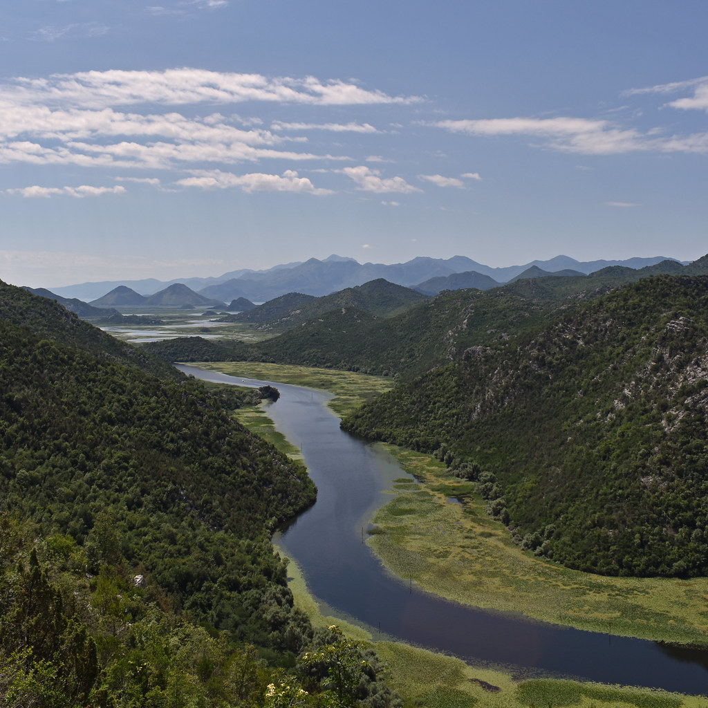 The Science Behind River Migration (Image Credits: Flickr)