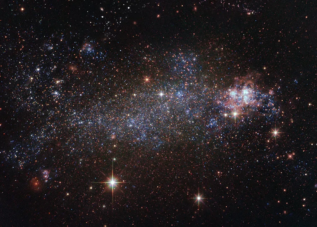 Why Sky Surveys Make Hidden Black Holes Easy to Miss (Hubble Space Telescope / ESA, Flickr, CC BY 2.0)