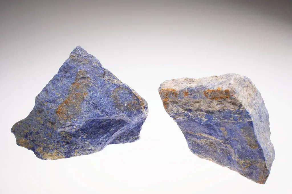 Early Chemistry: Pigments, Glass, and Artificial Materials (Image Credits: Flickr)