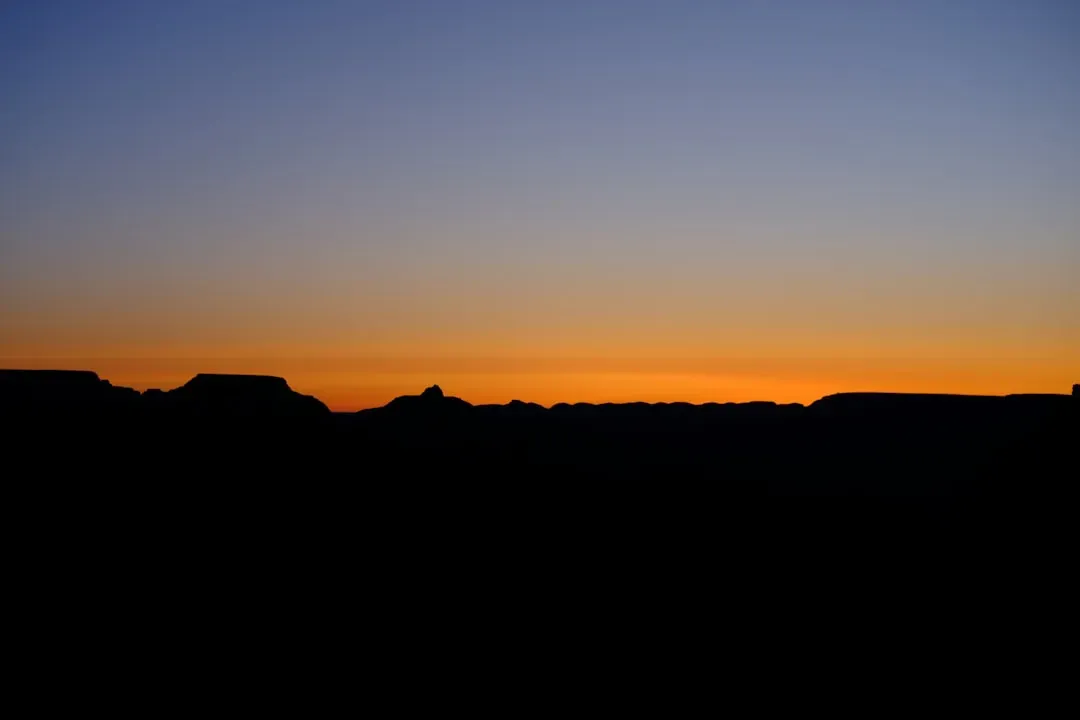 Runyon Canyon: Atmospheric Layers Over a Heat-Engine City (Image Credits: Unsplash)