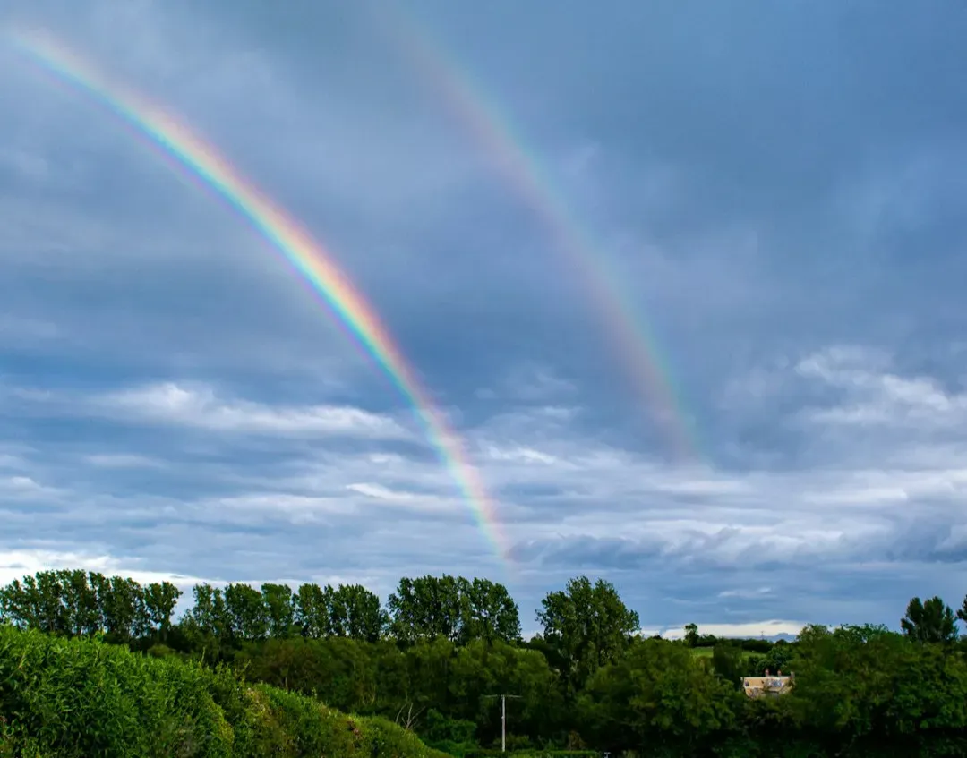Double Rainbows and Brighter Colors: When Physics Shows Off (Image Credits: Unsplash)
