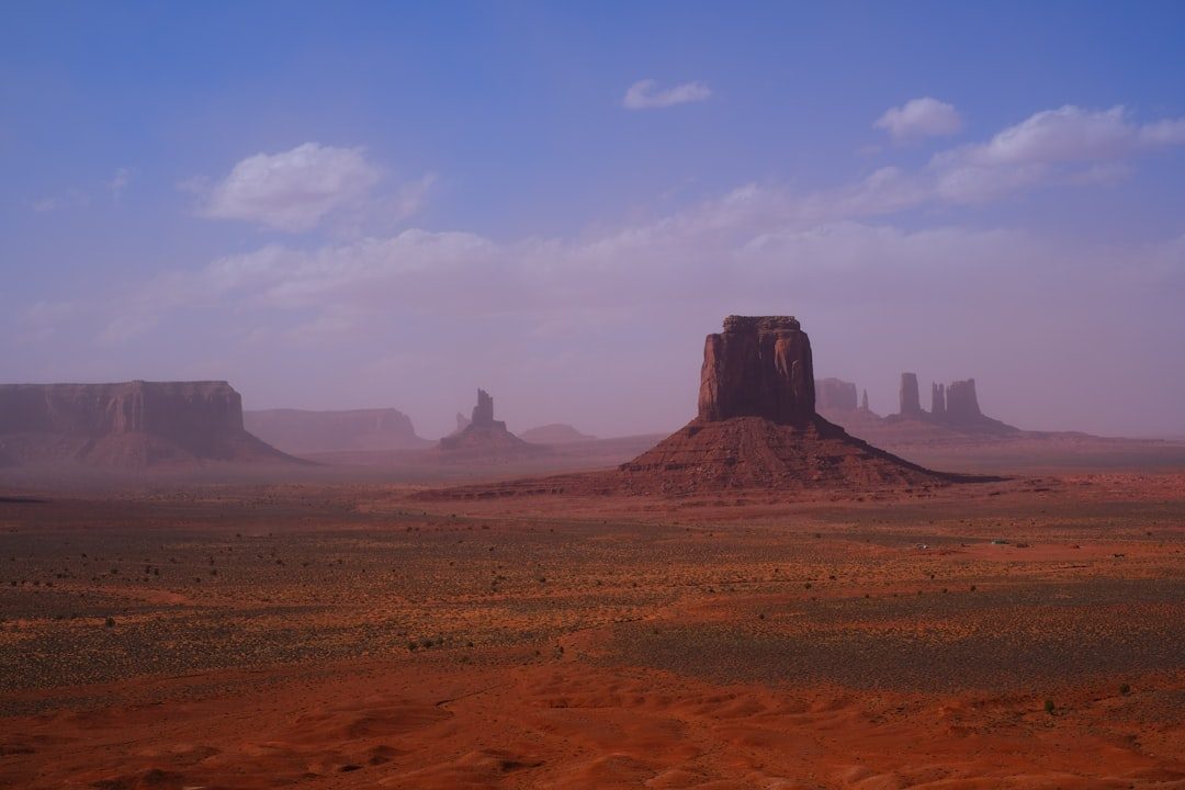 From Ice Age Footprints to Modern Nations: The Deep Time of the Navajo (Diné) (Image Credits: Unsplash)