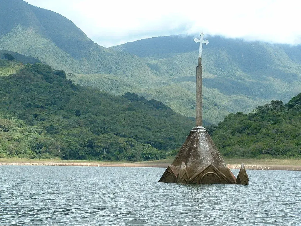 #3 - Potosí, Venezuela: A Lone Church Tower Rising From the Reservoir (JunCTionS, Flickr, CC BY 2.0)