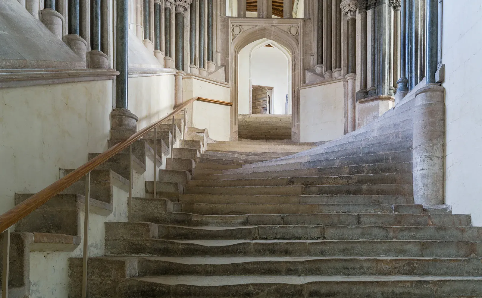 #8 - The Centuries-Old Stair Formula Nobody Has Successfully Replaced (Image Credits: Wikimedia)