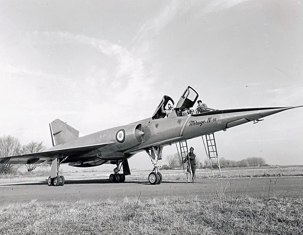 6. The Jet Engine: Whittle in Britain and von Ohain in Germany (Image Credits: Flickr)