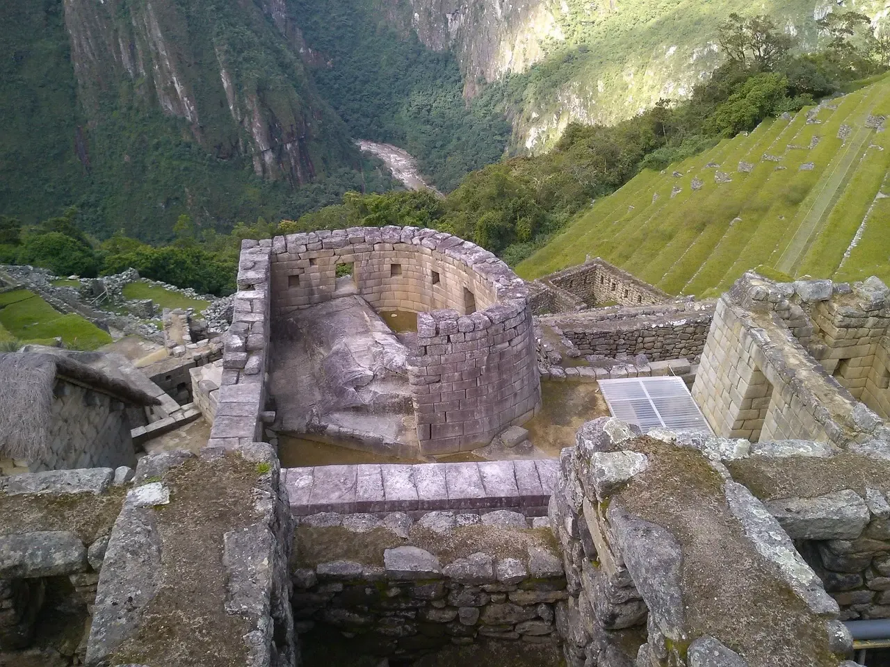#4 - Temple of the Sun, Machu Picchu, Peru (Image Credits: Pixabay)