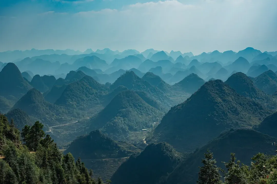 What Science Reveals About These Mountain Marvels (Image Credits: Unsplash)