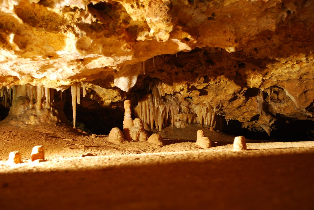 Future Discoveries Await in Unexplored Caves (Image Credits: Flickr)
