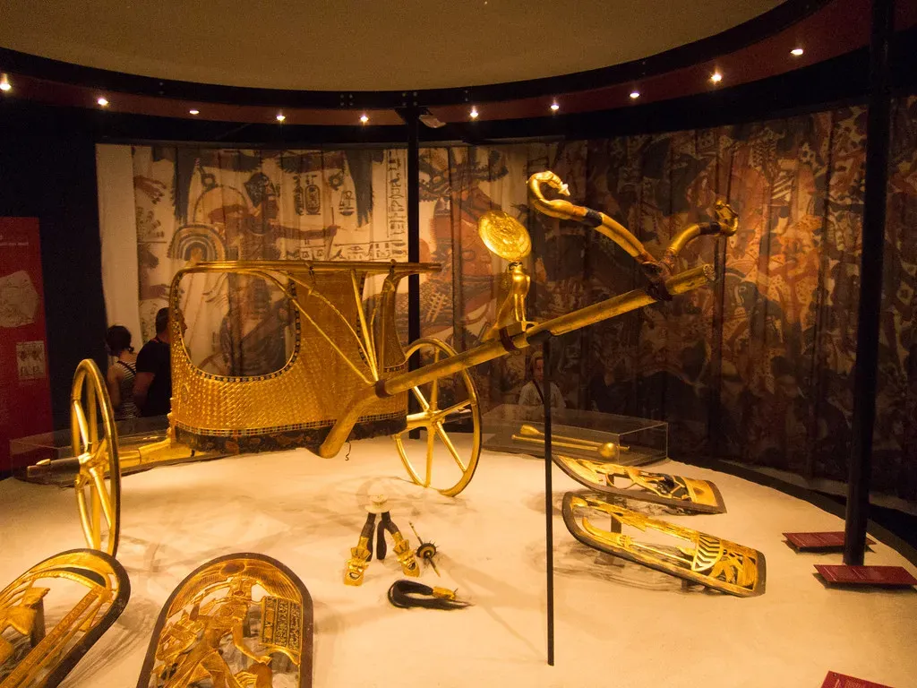5. The Unfinished, Cramped Royal Chariot Fleet (quinet, Flickr, CC BY 2.0)