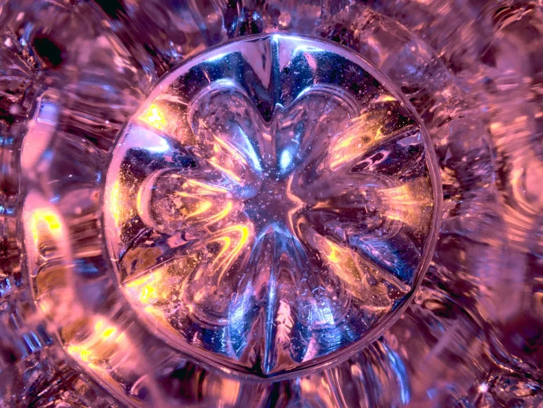 Time Crystals That Mock Thermodynamics (Image Credits: Unsplash)
