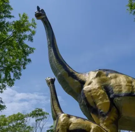 Brachiosaurus vs. Any Big Predator: The Tower That Probably Won by Existing (Image Credits: Pexels)