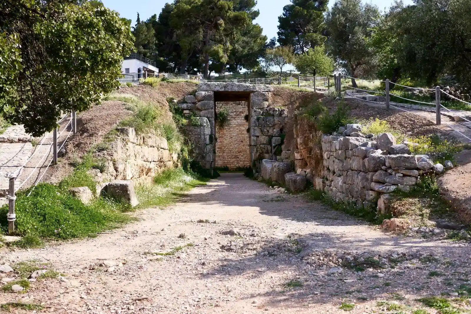 #11 - The False Doorways and Hidden Vaults of Mycenaean Greece (By George E. Koronaios, CC BY-SA 4.0)