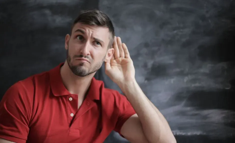 Modern Parallels: Hearing Voices Today and What They Might Tell Us (Image Credits: Pexels)