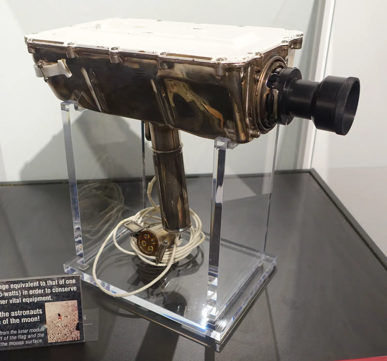 #6 Apollo-Era Cameras Retrieved Intact From Harsh Space and Moon Environments (By Daderot, CC0)