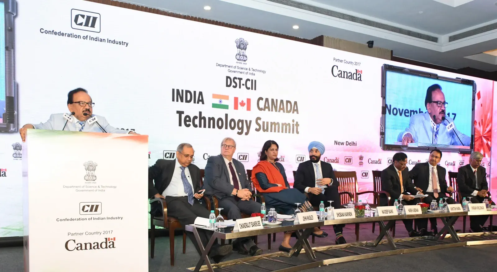 The Global Landscape: Climate Tech, Carbon Capture, and Resilient Cities (Image Credits: Wikimedia)