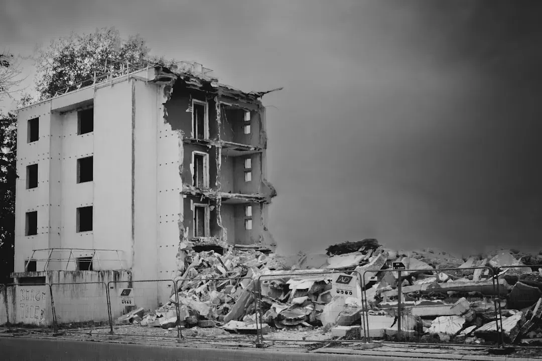Deep Earthquakes That Break the Rules Closer to Home (Image Credits: Unsplash)