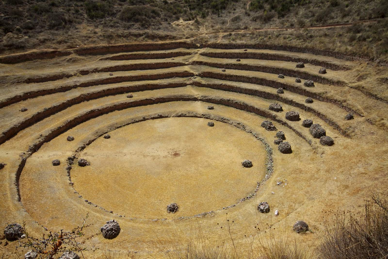 Moray Terraces: Agricultural Astronomy (Image Credits: Wikimedia)