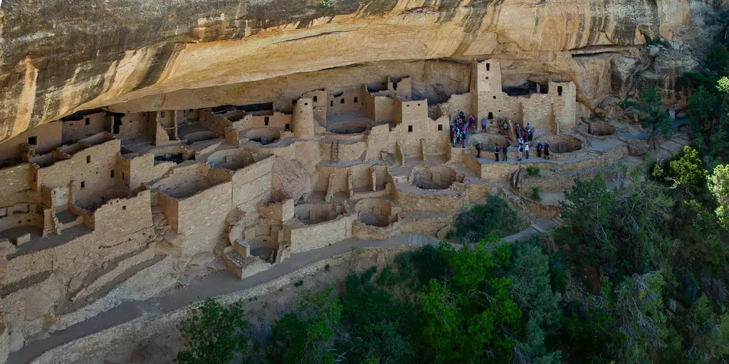 The Ancestral Puebloans: Cliff Cities Abandoned Overnight (Ted LaBar, Flickr, CC BY 2.0)