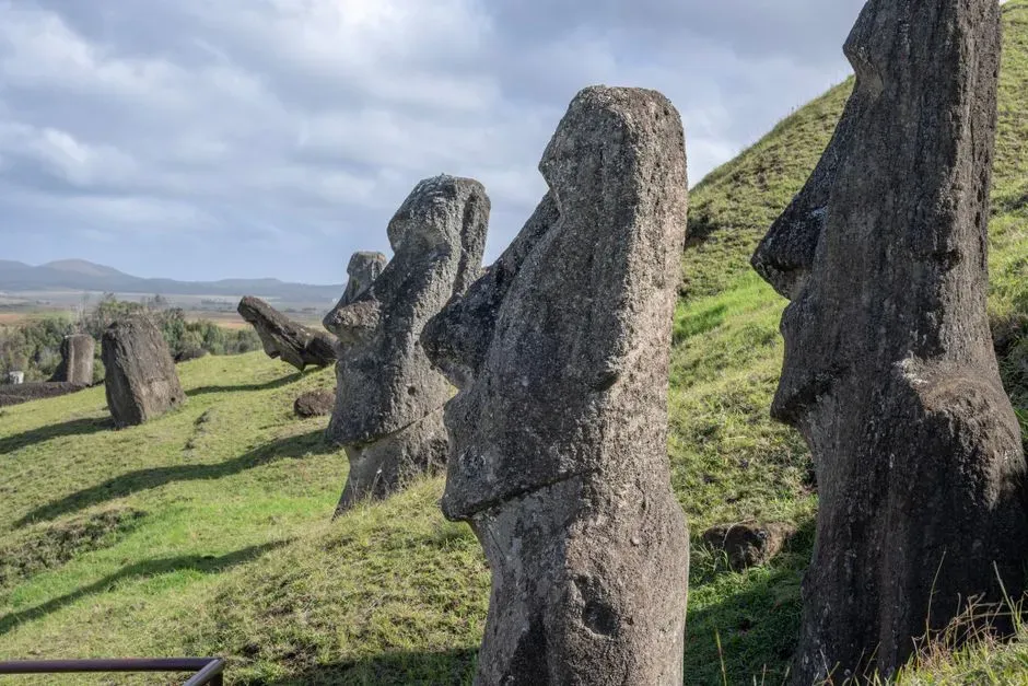 7. The Moai of Easter Island: Moving Giants Across a Tiny World (Image Credits: Pexels)