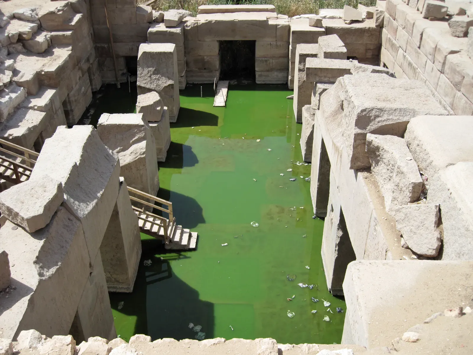 4. The Osirion at Abydos: Granite Work That Feels Out of Place in Time (By Olaf Tausch, CC BY 3.0)